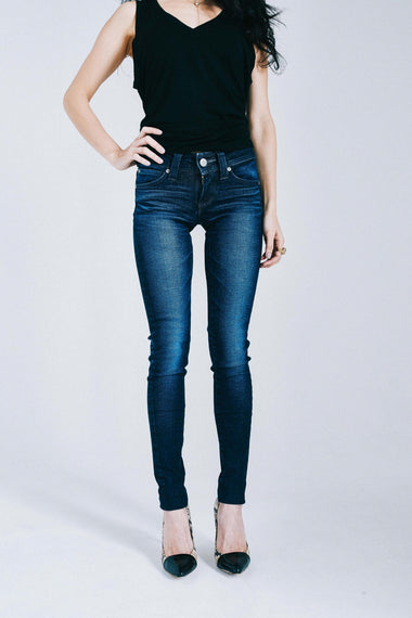 ブラッパーズ 尾崎紗代子 コラボ スキニー シェイプアップ 効果 ジーンズ / デニム ダークブルー