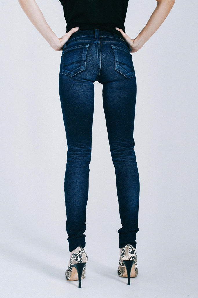 ブラッパーズ オンラインストア限定 スキニー シェイプアップ 効果